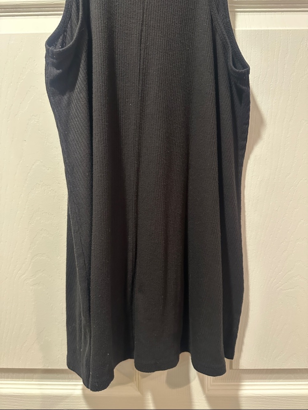 Maurices Sleeveless Black Mock Neck Women's Top - Picture 6 of 6